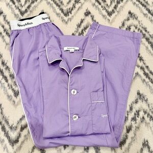 SPORTY & RICH Serif Logo Pajama Shirt and Trousers set - Lilac/White XS
